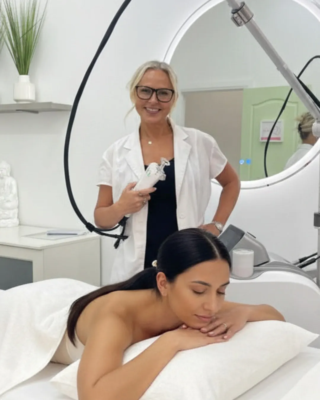 Back laser hair removal treatment at Aroma Toronto